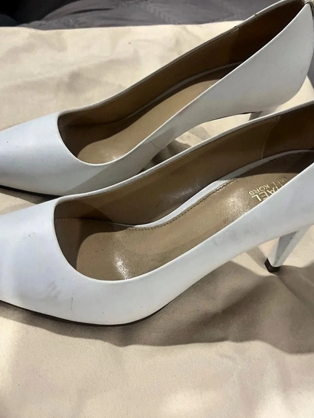 Michael Michael Kors Dorothy Flex Pump Women's Pointed-Toe Heels White